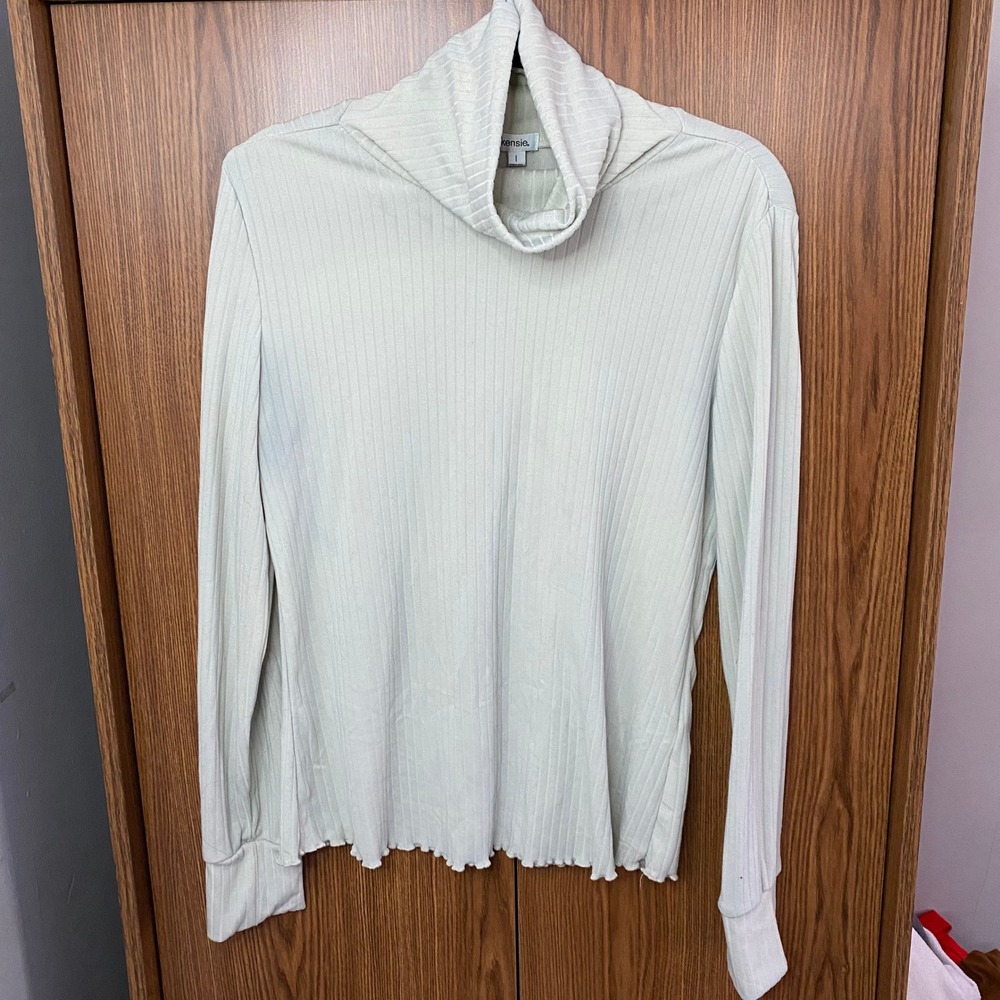 Kensie Turtleneck Top Womens‎ Large cream Ribbed Lettuce Hem Long Sleeve
